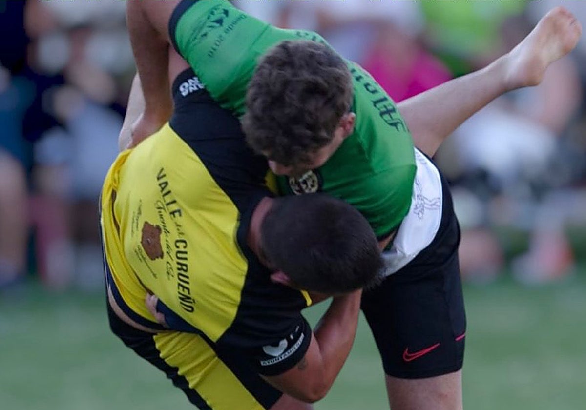 Imagen del cartel del corro de lucha leonesa que se disputará en Cármenes