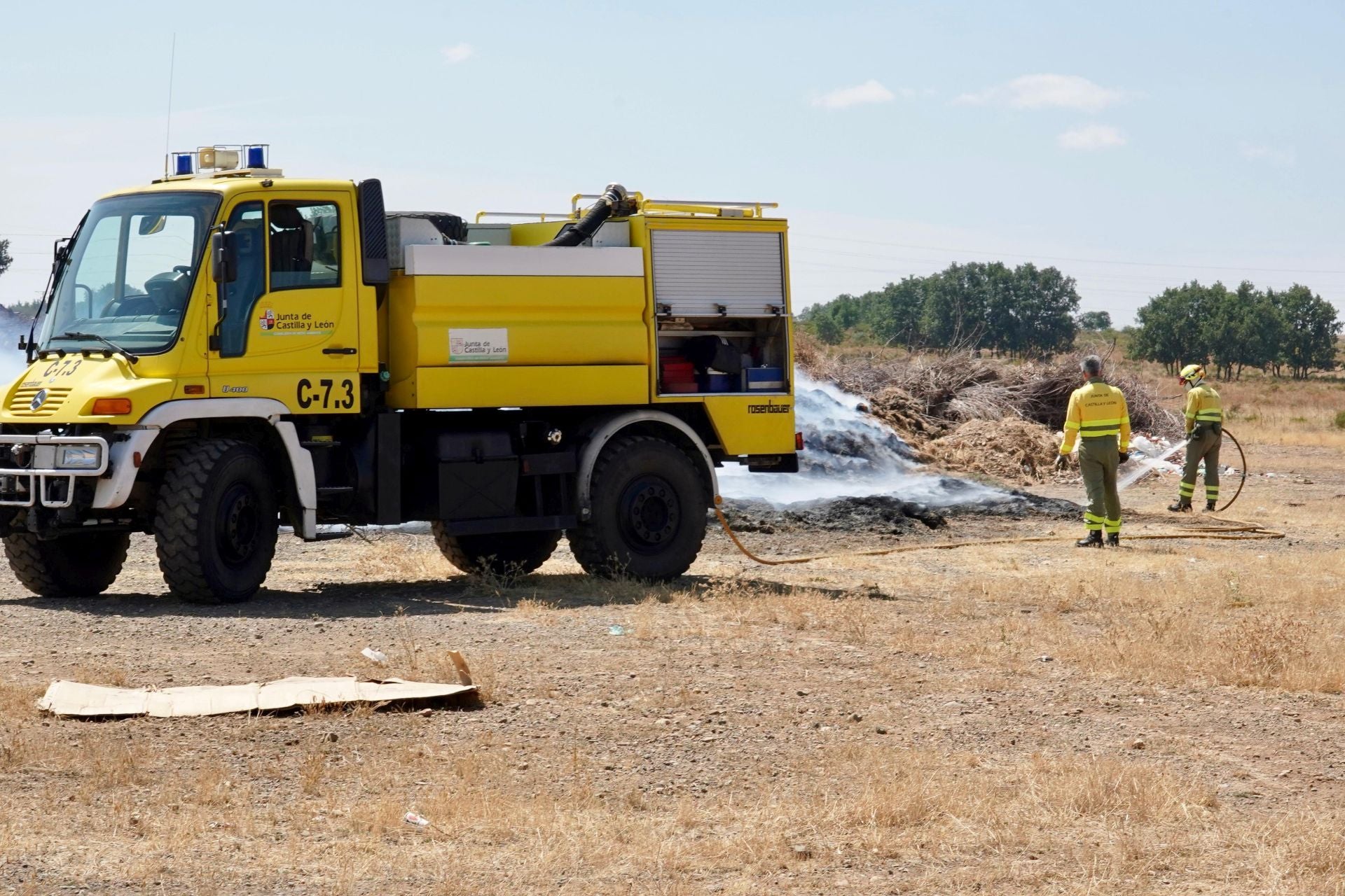 León vive dos incendios en media hora