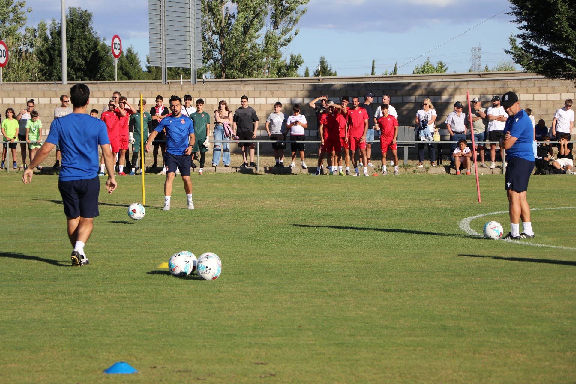 Las imágenes del entrenamiento de la Cultural y Deportiva Leonesa