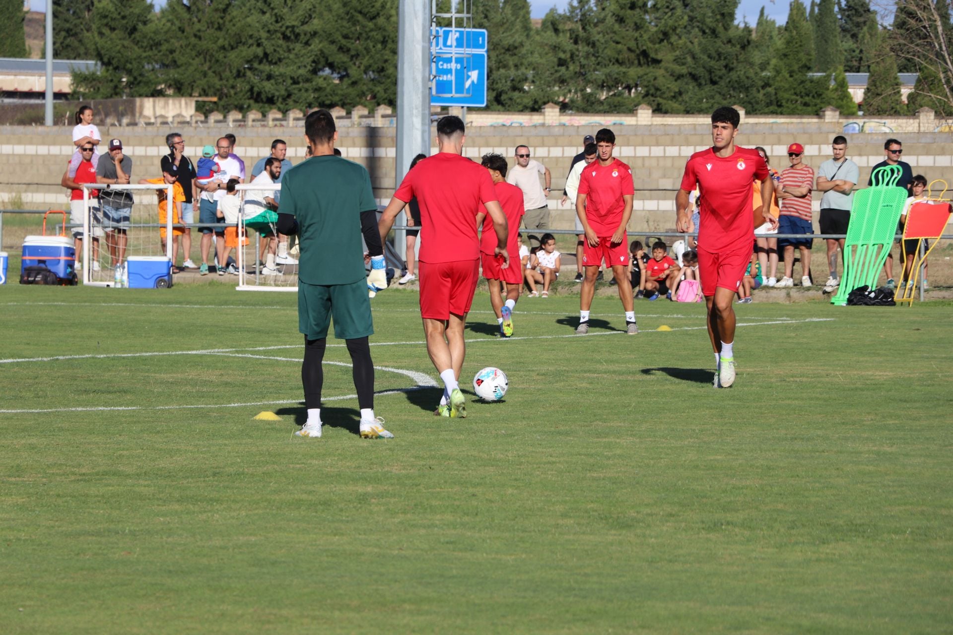 Las imágenes del entrenamiento de la Cultural y Deportiva Leonesa
