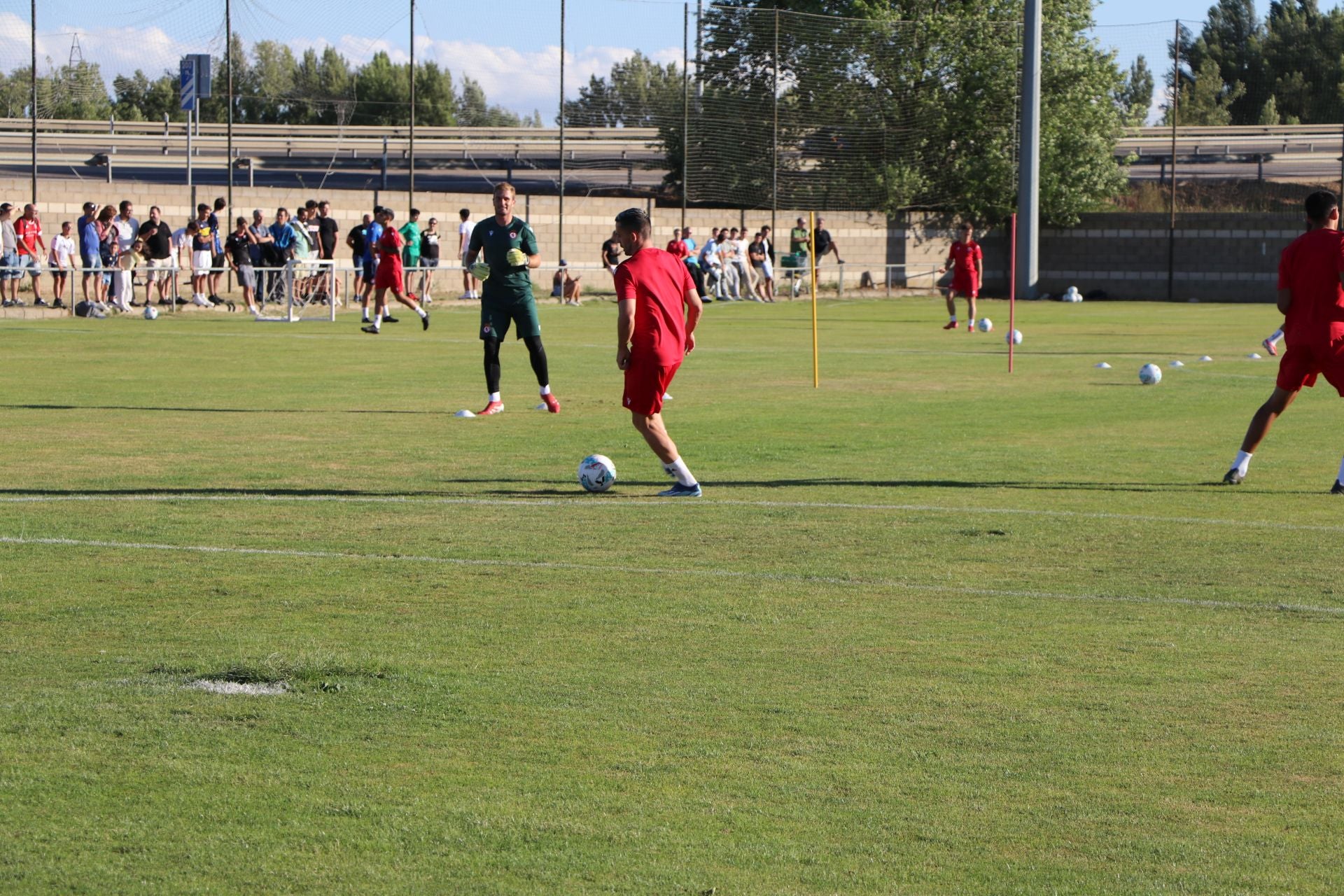 Las imágenes del entrenamiento de la Cultural y Deportiva Leonesa