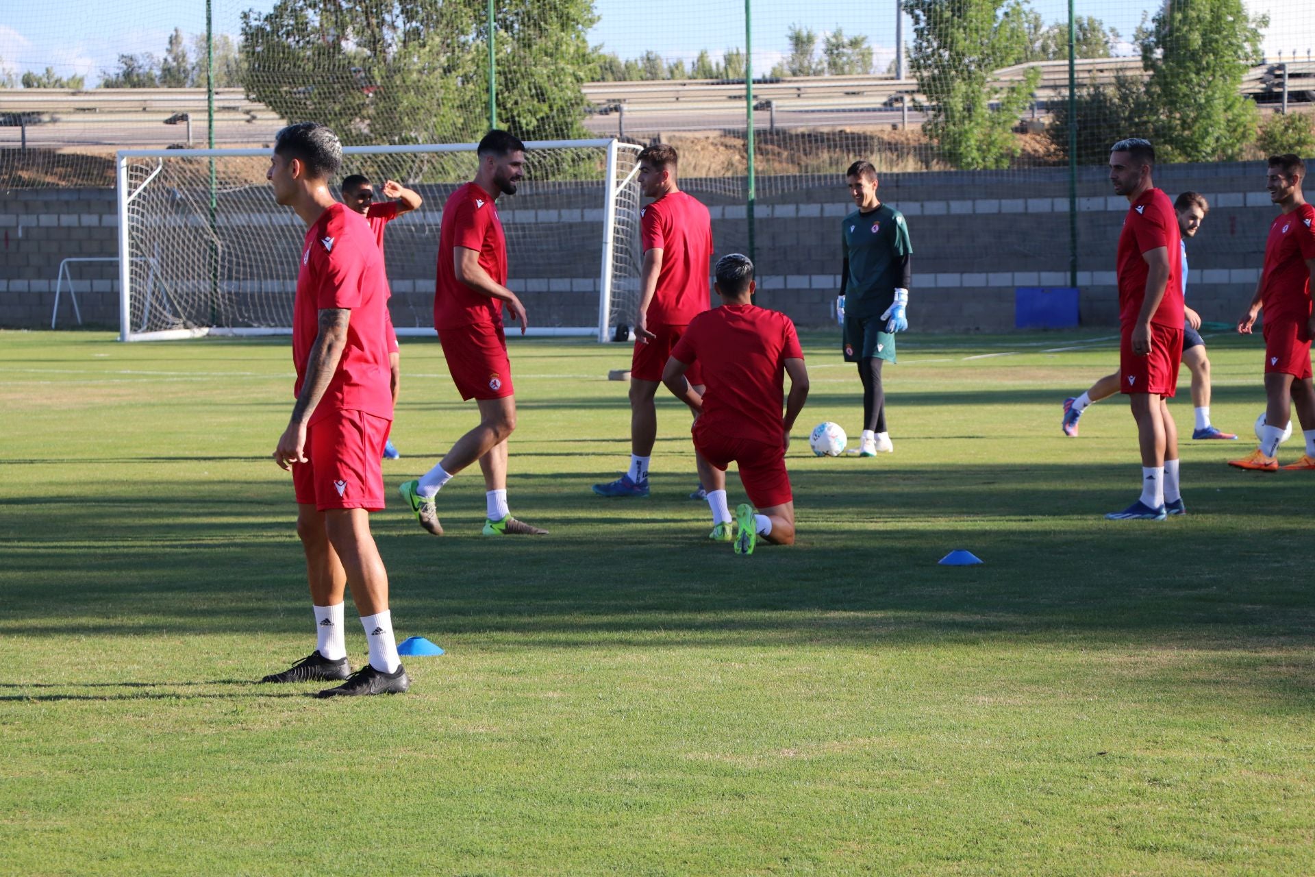 Las imágenes del entrenamiento de la Cultural y Deportiva Leonesa