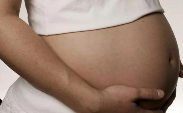 Castilla y León indemniza con 100.000 euros a una mujer que tuvo graves daños en su parto por negligencia