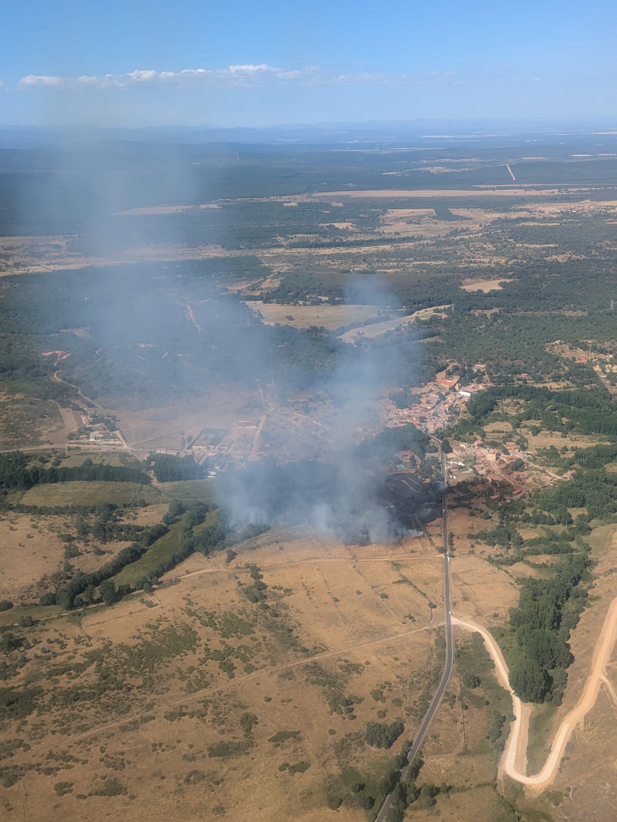 Así ha sido el incendio junto a Santa Colomba de Somoza