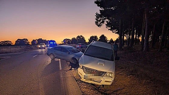 Tres heridos en dos colisiones durante la noche en León