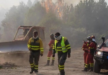 Un militar de la UME presenta quemaduras leves tras acudir al incendio de Mombeltrán