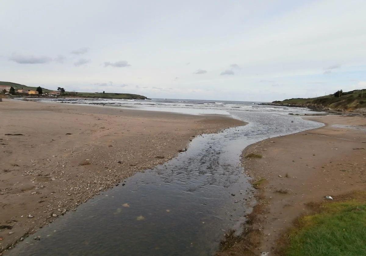Imagen de a playa de Gozón.