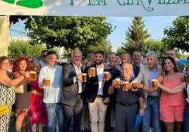 Carrizo brinda por sus raíces en la inauguración de la XVIII Feria del Lúpulo y la Cerveza
