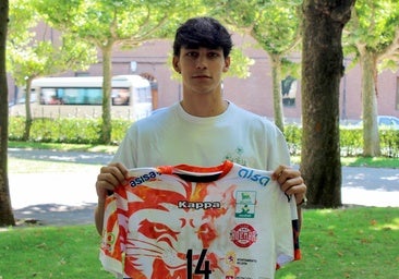 De la facultad de Medicina a la cancha: «A pesar de otras ofertas, el Ademar es donde quiero estar»