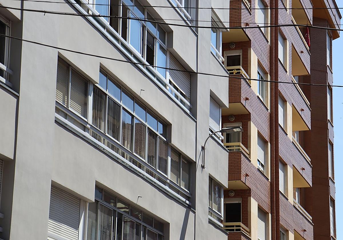 Edificios de la calle que ocupa el reto de esta semana.