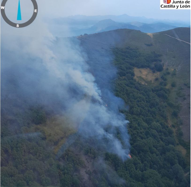 Las imágenes del incendio de Olleros de Alba