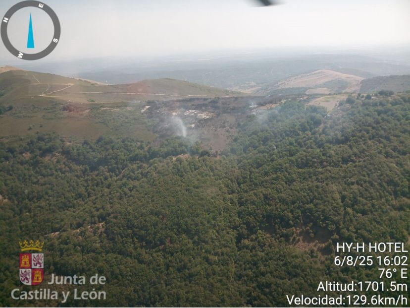 Las imágenes del incendio de Olleros de Alba