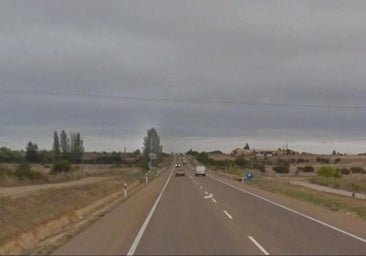 Vuelca un turismo en la N-120 a la altura de Valverde de la Virgen