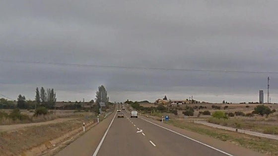 Vuelca un turismo en la N-120 a la altura de Valverde de la Virgen