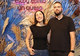 Imagen de los propietarios del establecimiento.