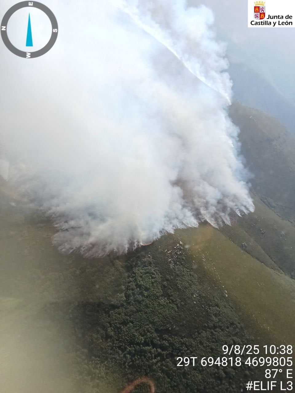 Las imágenes del incendio de Llamas de Cabrera