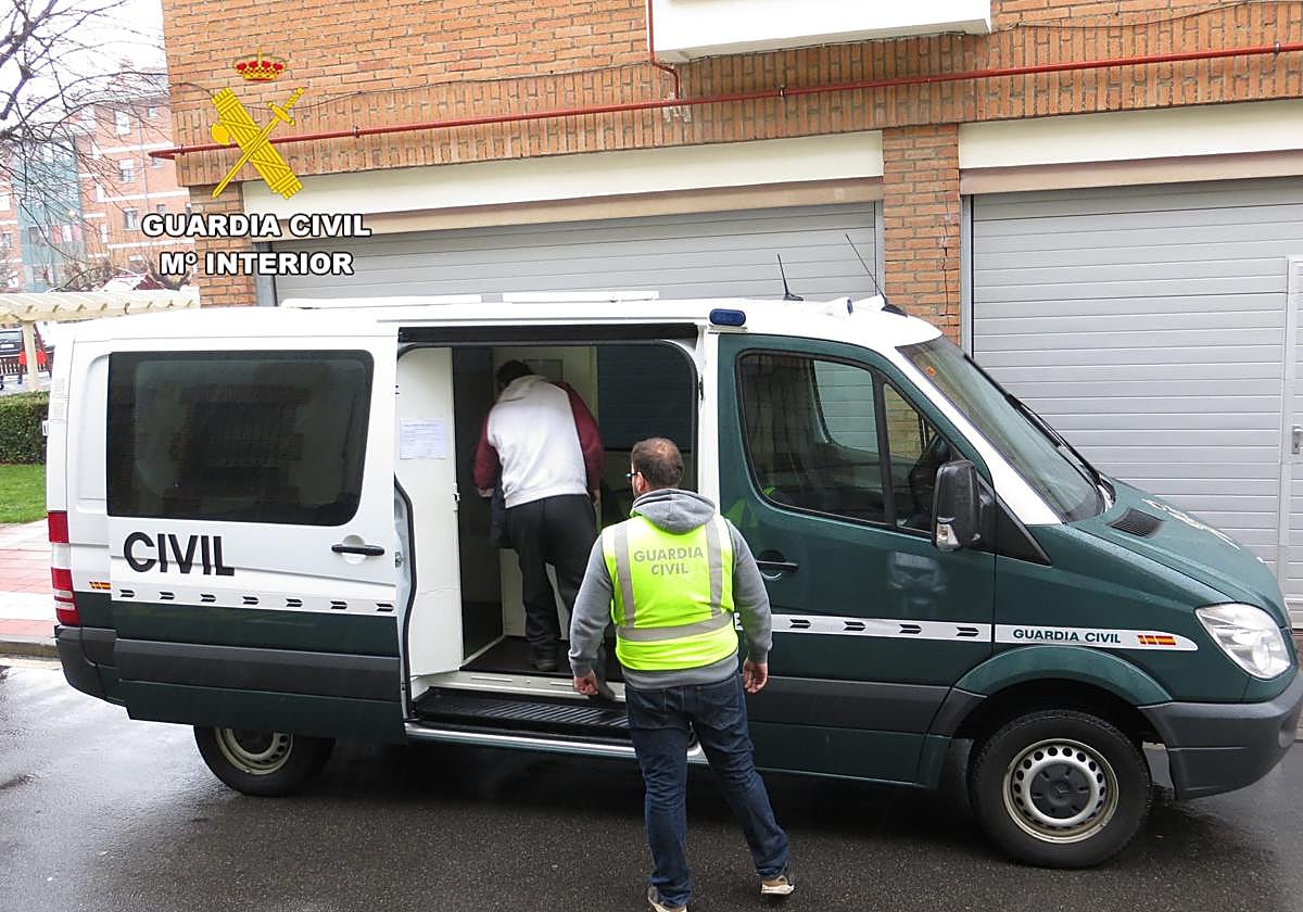 Imagen del momento de la detención.