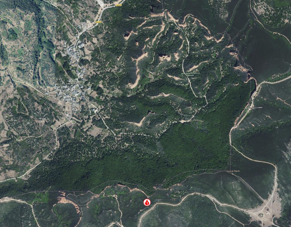 Localización del incendio según INFOCAL, al sur de la imagen con Las Médulas a unos cuantos metros al norte.