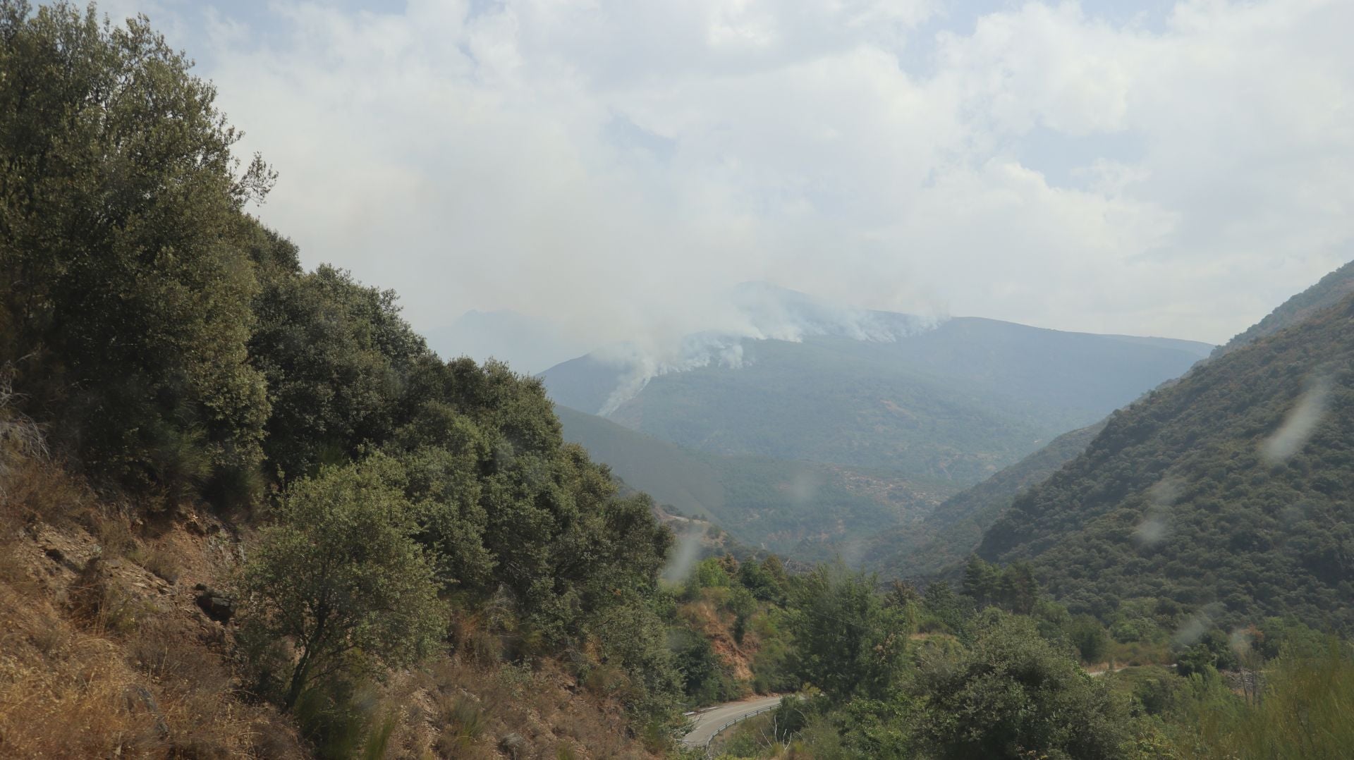 Imágenes del incendio de Yeres