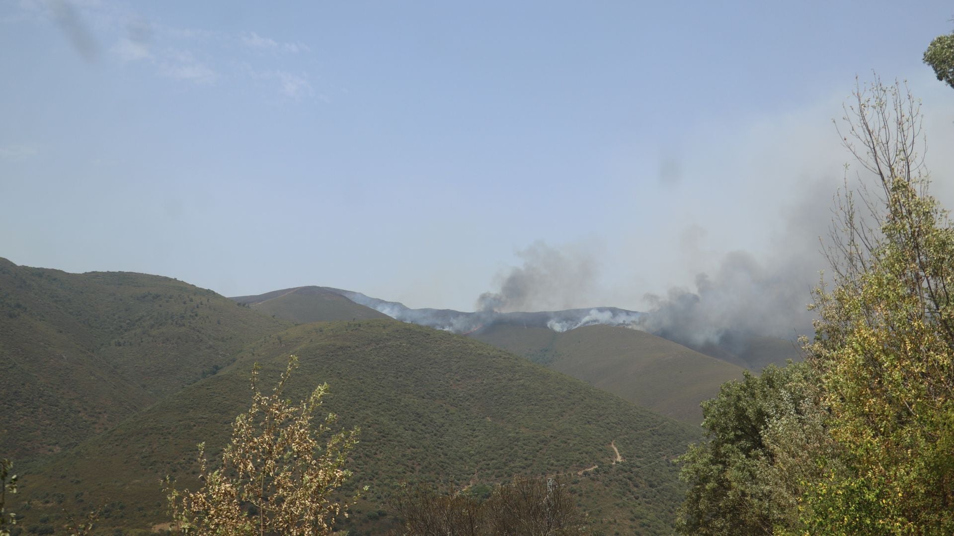 Imágenes del incendio de Yeres