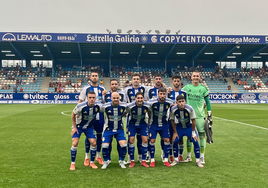 Once de la Deportiva en su estreno en El Toralín