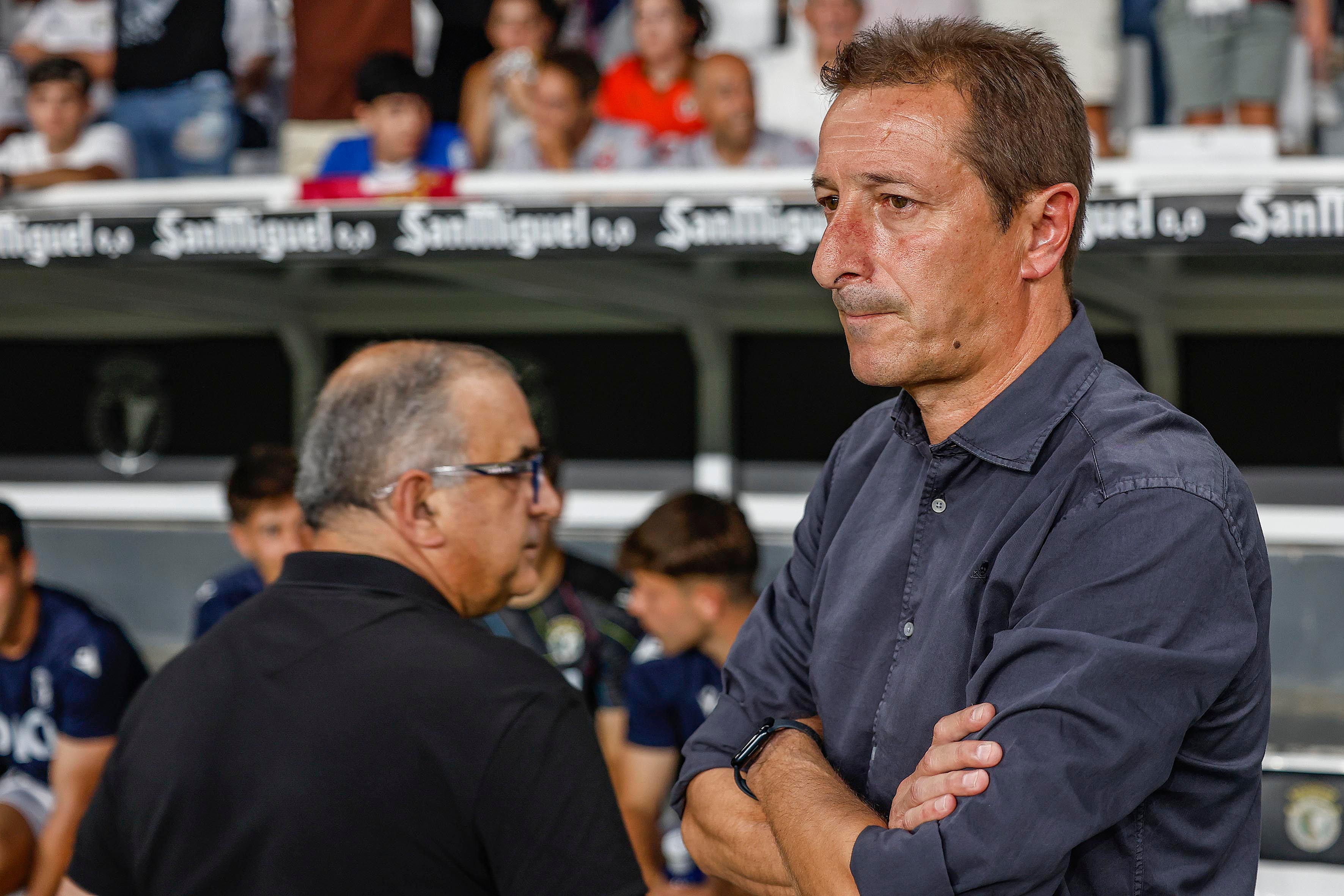 Las mejores imágenes del duro estreno de la Cultural ante el Burgos