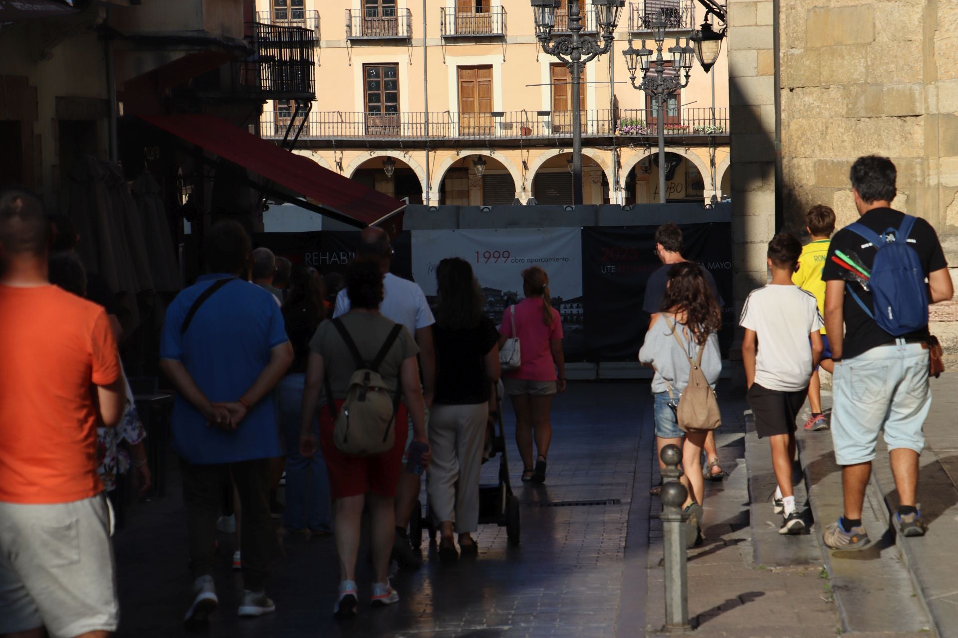 La plaza Mayor, a punto de abrir por completo