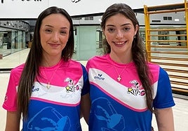 Andrea Corral y Andrea Fernández, gimnastas del Ritmo.
