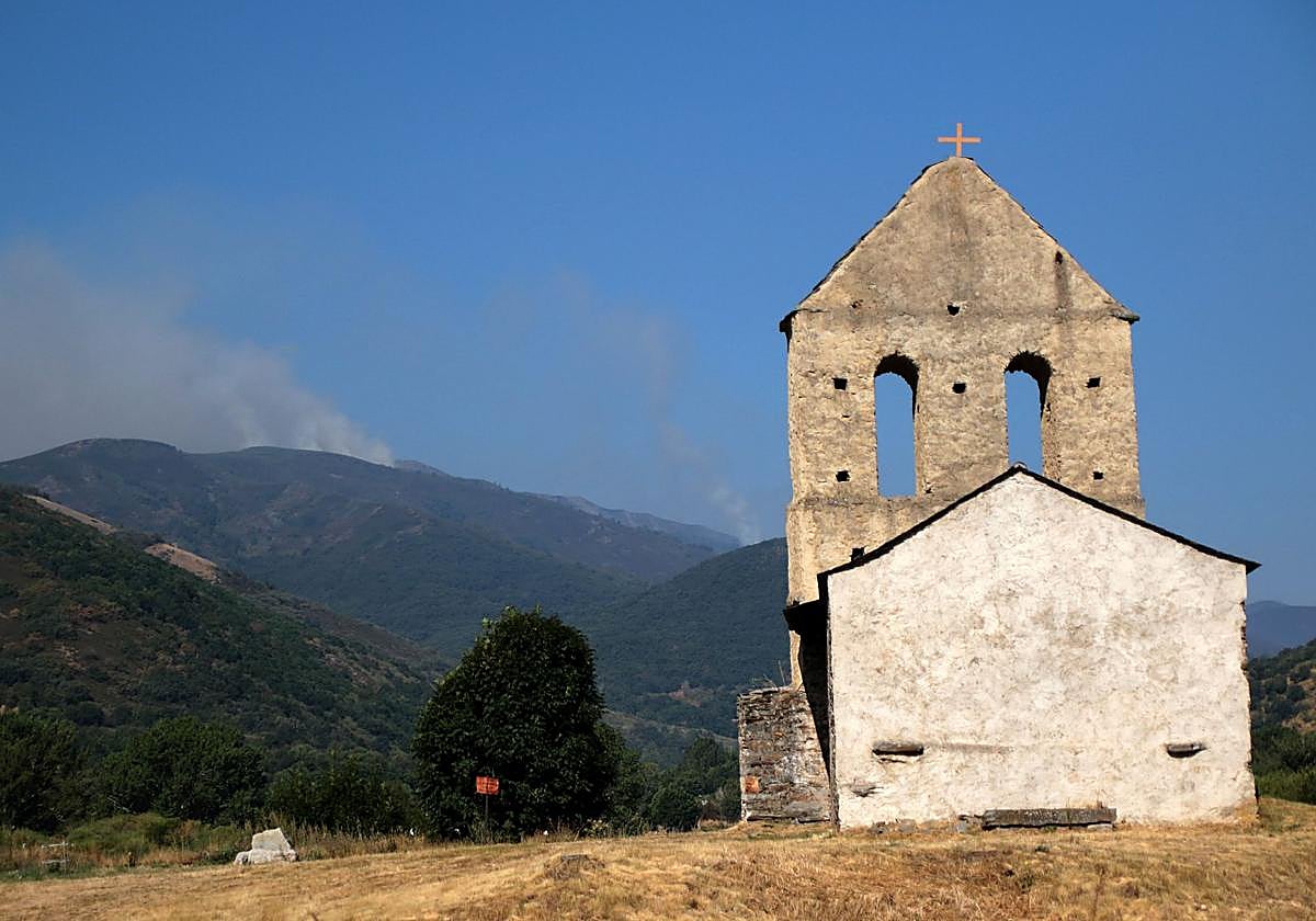 El incendio de Fasgar es uno de los que sigue aún activos.