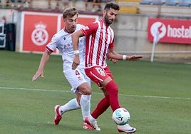 Rodri, en una acción con Leo Baptistao.