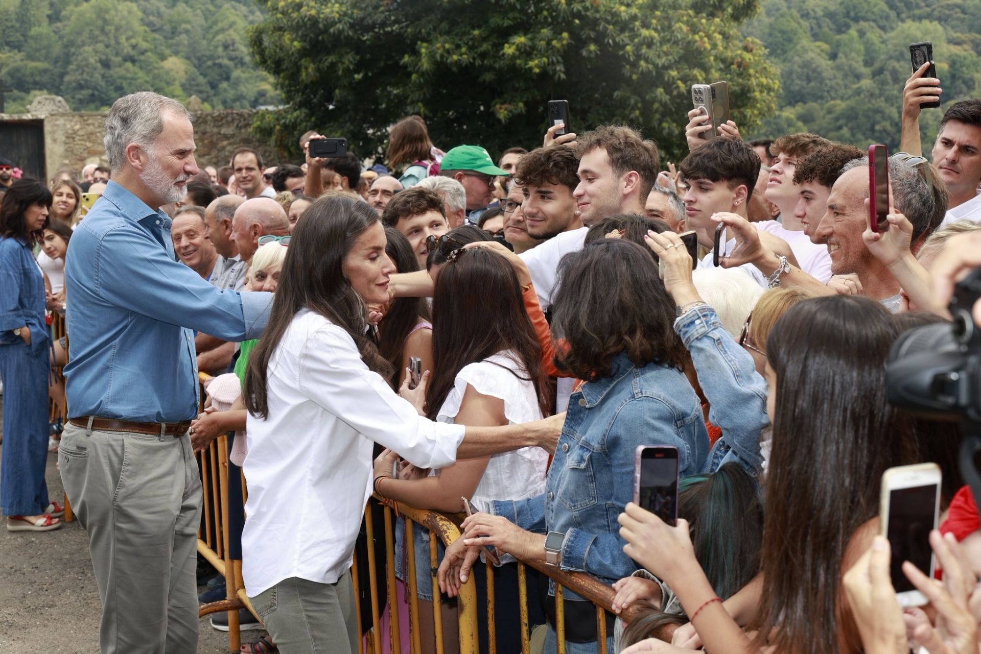 Los reyes visitan Sanabria antes de llegar a Las Médulas