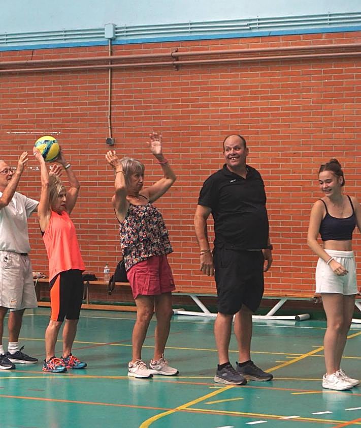 Imagen secundaria 2 - Varias actividades deportivas realizadas en la investigación financiada por las becas Ralbar.