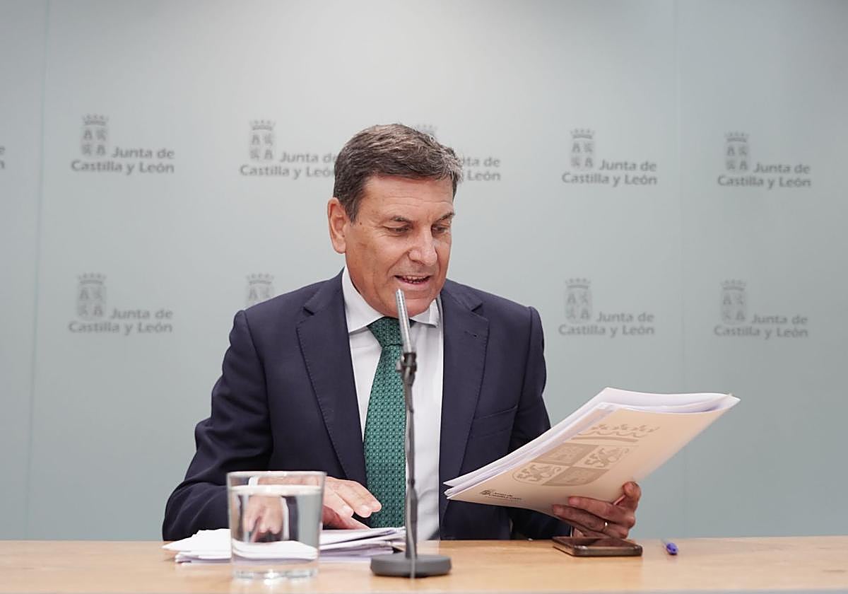 Carriedo detalla las ayudas a los afectados por los incendios.