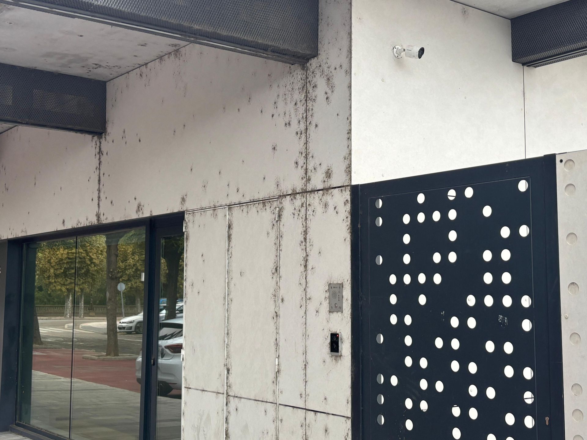 Así está la estación de autobuses de León tras menos de dos años desde su reforma