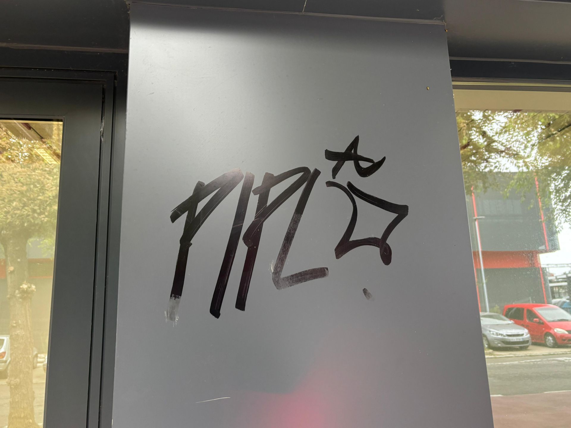 Así está la estación de autobuses de León tras menos de dos años desde su reforma