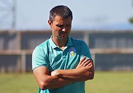 Sergio Nanín, entrenador del CD Virgen del Camino