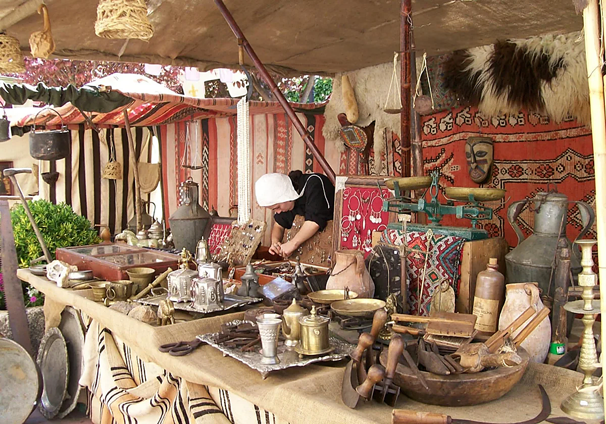 Imagen de archivo de pasadas ediciones del mercado artesanal