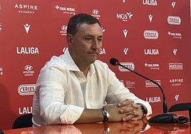 Raúl Llona, entrenador de la Cultural.