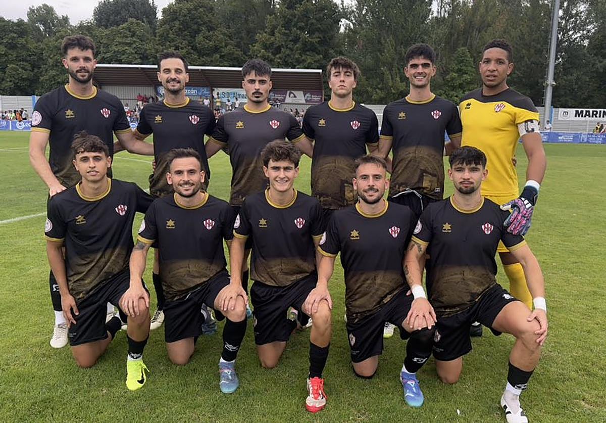 Once del Atlético Bembibre en Almazán.