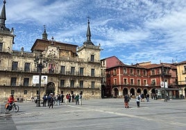 Remate en las obras de la plaza Mayor.