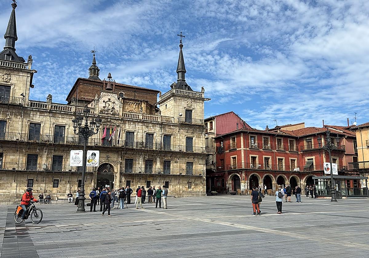 Remate en las obras de la plaza Mayor.