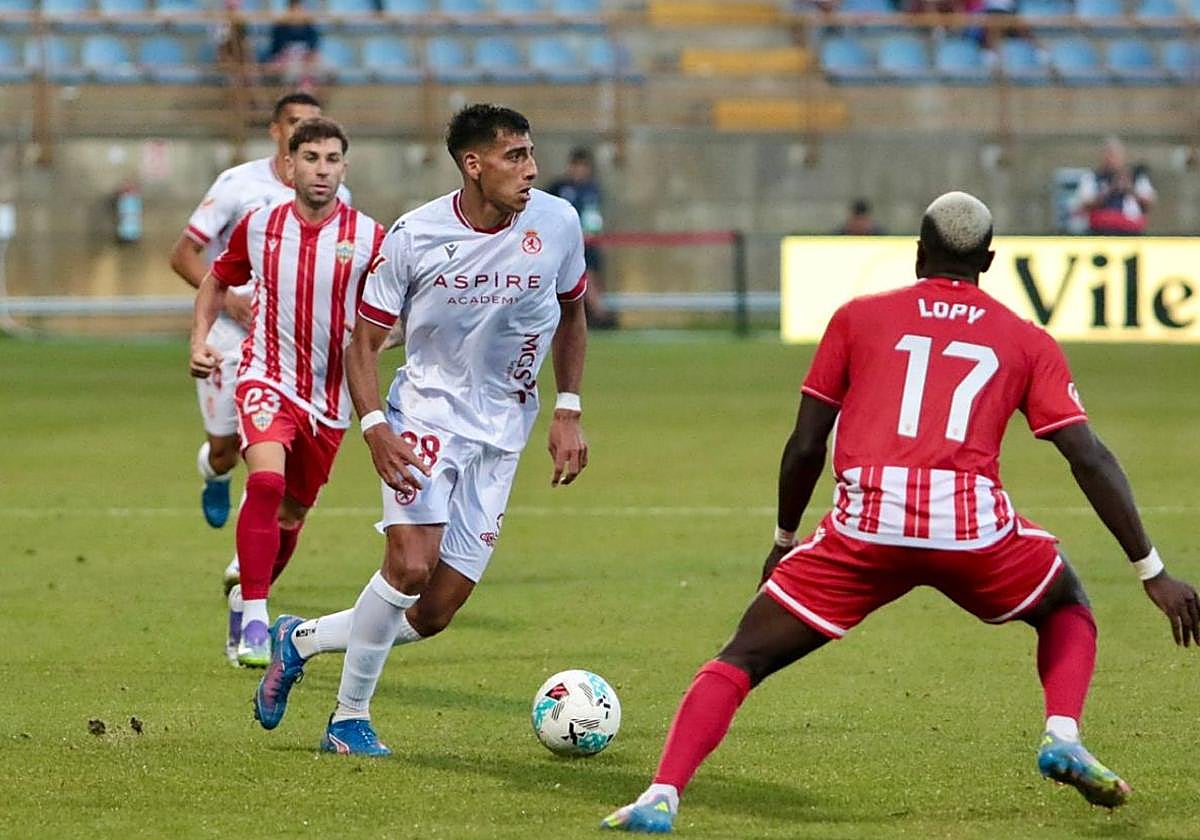 Thiago Ojeda, jugador de la Cultural.