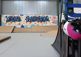 Instalaciones indoor de Leonera skateboarding