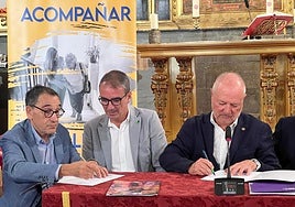 Firma del acuerdo de colaboración.