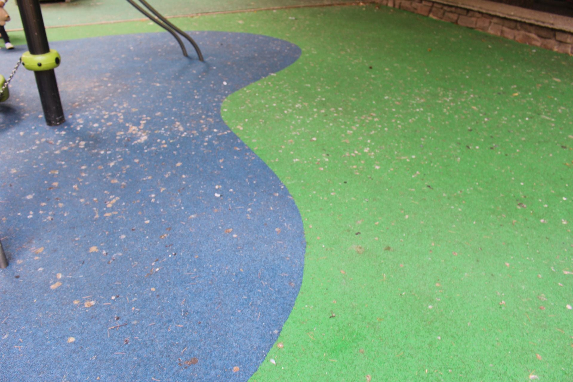 La suciedad en el parque infantil de San Francisco