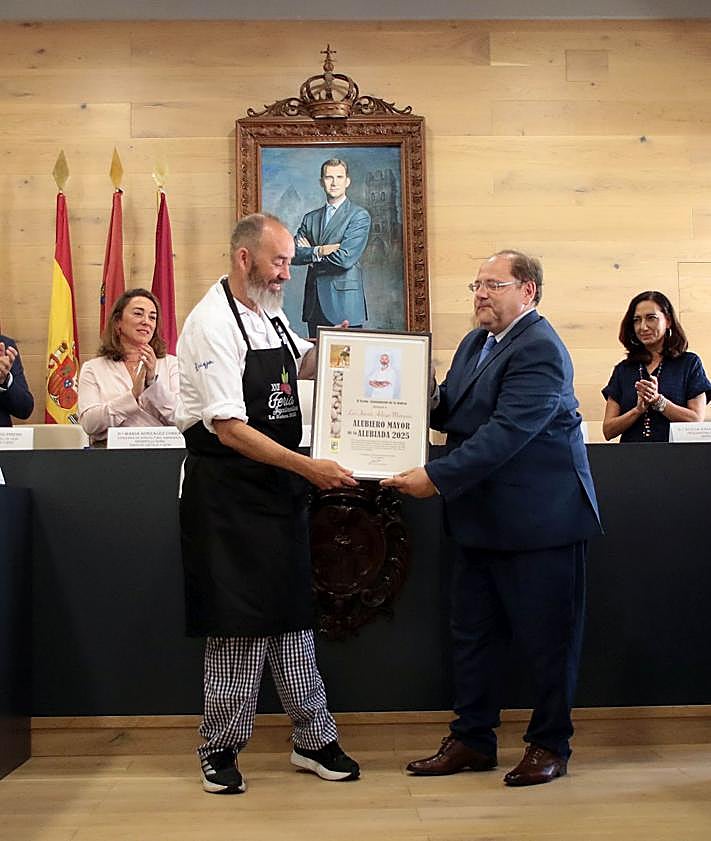 Imagen secundaria 2 - XXII Feria Agroalimentaria y Alubiada de La Bañeza