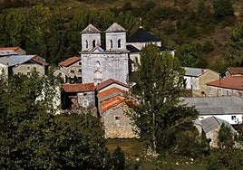 Imagen panorámica de la localidad de Lois.