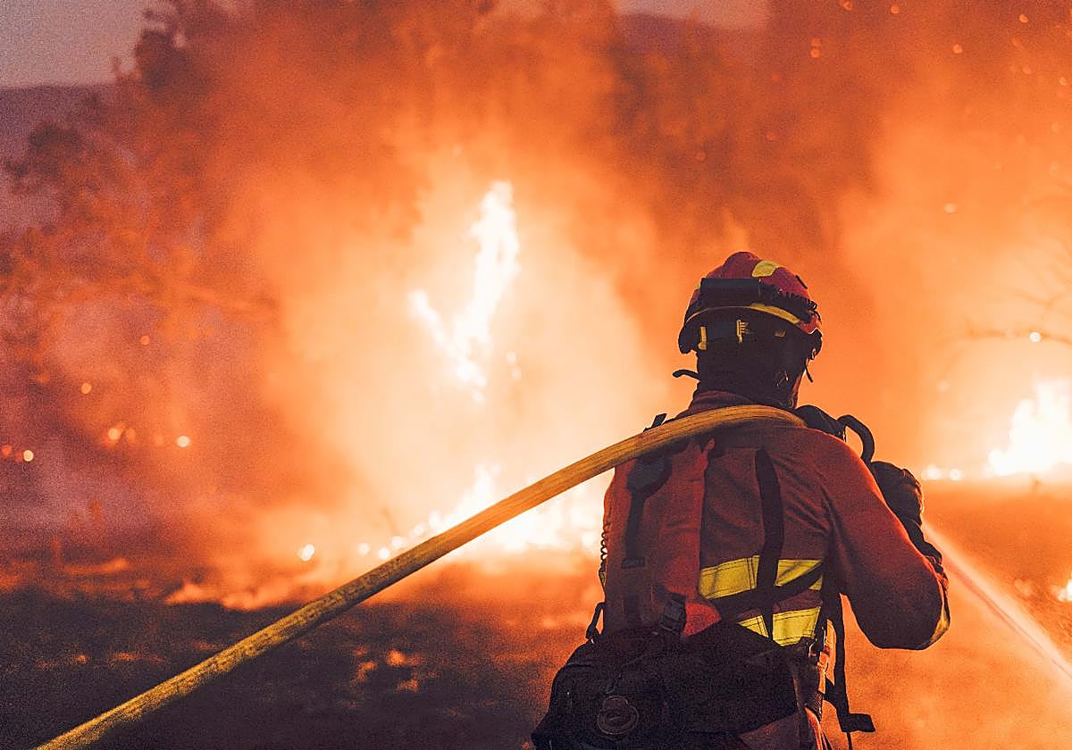 La UME actuando en los incendios.