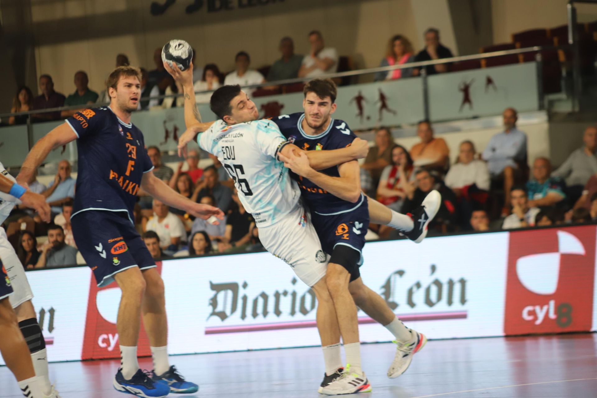 Las imágenes del Abanca Ademar-Granollers