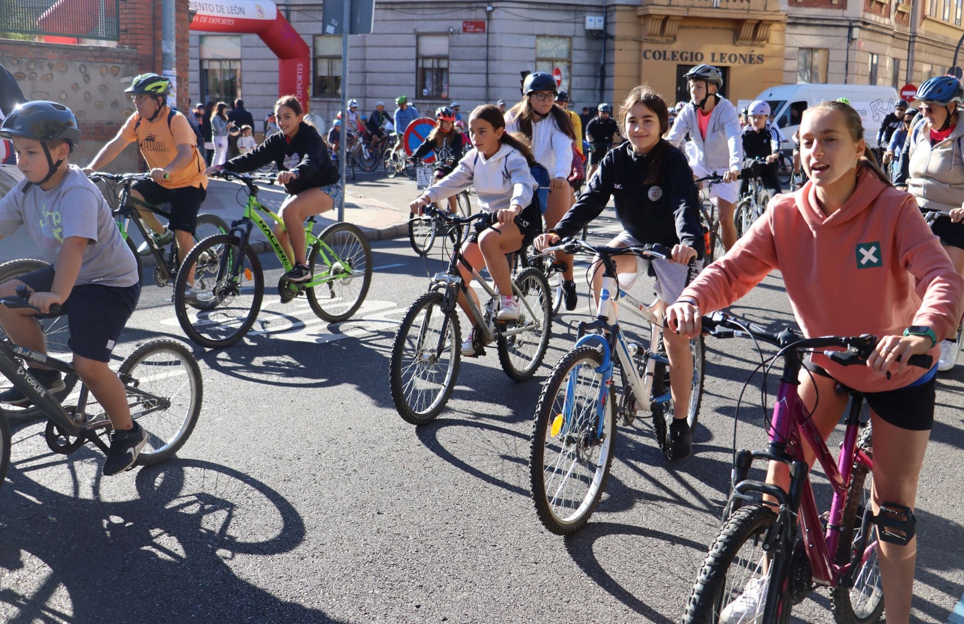 Las imágenes del Día de la Bici en León